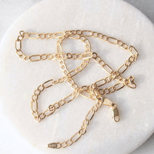 Load image into Gallery viewer, figaro chain (10k)