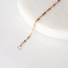 Load image into Gallery viewer, twisted gold nugget anklet (10k)