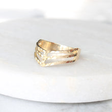 Load image into Gallery viewer, chevron ring (10k)