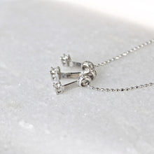 Load image into Gallery viewer, diamond strand necklace (14k)