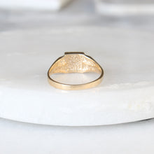 Load image into Gallery viewer, stacy signet ring (10k)
