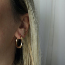 Load image into Gallery viewer, menkDUKE | 10k ridged hoop earrings