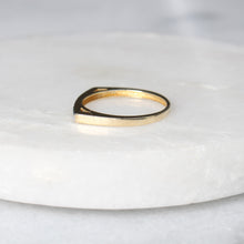 Load image into Gallery viewer, menkDuke - 10k flat top diamond cut ring