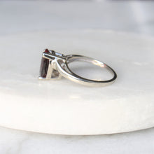 Load image into Gallery viewer, menkDUKE 10k triangle garnet ring