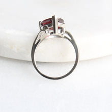 Load image into Gallery viewer, menkDUKE - 10k trilliant cut garnet ring