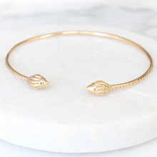 Load image into Gallery viewer, antigua cuff bracelet (10k)