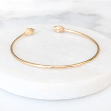 Load image into Gallery viewer, antigua cuff bracelet (10k)