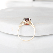 Load image into Gallery viewer, oath garnet ring (10k)