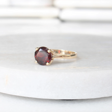 Load image into Gallery viewer, oath garnet ring (10k)