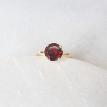 Load image into Gallery viewer, oath garnet ring (10k)