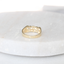 Load image into Gallery viewer, petite nevada pinky ring (10k)