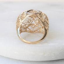 Load image into Gallery viewer, geometric bubble statement ring (10k)