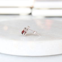 Load image into Gallery viewer, garnet diamond studs (10k)
