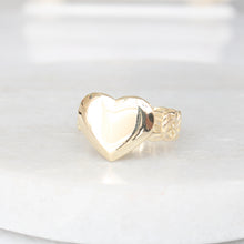 Load image into Gallery viewer, kyle heart ring (10k)
