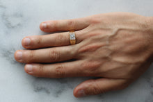 Load image into Gallery viewer, [vintage] square bezel diamond ring (18k)
