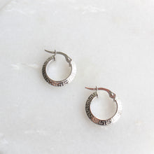 Load image into Gallery viewer, hera hoops (white gold)

