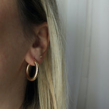 Load image into Gallery viewer, menkDUKE | 10k ridged hoop earrings
