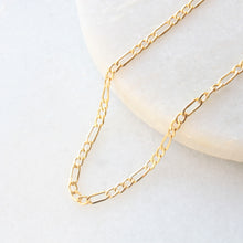 Load image into Gallery viewer, figaro chain (yellow gold)
