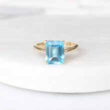 Load image into Gallery viewer, sunny skies blue topaz ring (10k)
